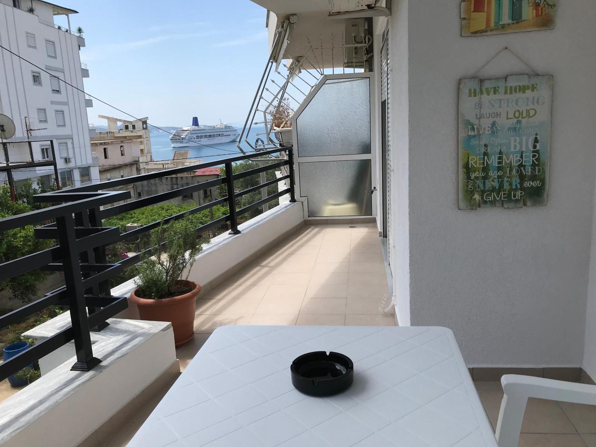 Kosta'S City Apartment Saranda Extérieur photo